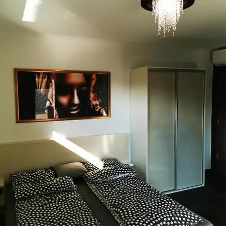 Luxory Minimal House 2. *