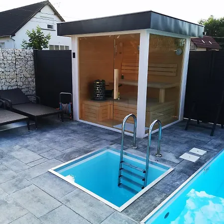 Luxory Minimal House 2. * Siofok